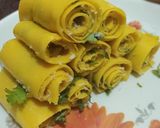 A picture of step 8 of Gujarati Khandvi.