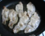 A picture of step 4 of No Pre-Seasoning! Super Fast Ginger Pork with Veggies.