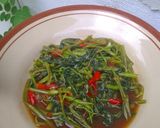 Foto langkah ke 4 dari resep Tumis Kangkung ala Resto.