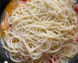 A picture of step 4 of Seafood Spaghetti Parmodoro.