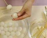A picture of step 5 of Round Kushi-Dango for Moon-Viewing Parties.