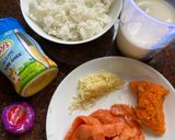Foto langkah ke 1 dari resep Salmon garlic butter milk rice / Salmon risotto MPASI.