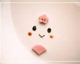 A picture of step 4 of Character Bento with Little Hina Dolls for Doll Festival.