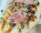 Foto del paso 8 de la receta: Pizza blanca de setas y jamón
