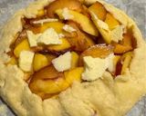 Foto del paso 8 de la receta: Galette de Pelones y Ciruelas