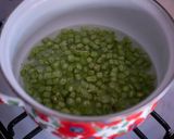 Foto del paso 2 de la receta: Rajas poblanas con ejotes huevo