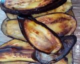 Une image de l'étape 2 de Roulés d'aubergines au fromage et noix.
