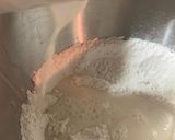 Foto del paso 1 de la receta: Masa de bollitos salados o empanadas