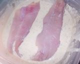 Foto del paso 1 de la receta: Milanesas de pescado a la marinera!