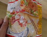 A picture of step 1 of Chicken Fried Noodles.