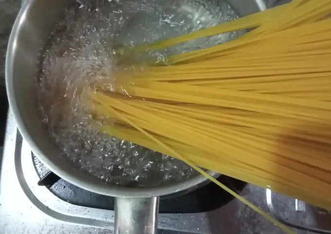 Langkah-langkah untuk membuat Resep Spaghetti arrabiata rumahan