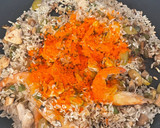 Foto del paso 4 de la receta: Paella mixta de carne, langostinos y champiñones