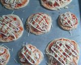 Foto langkah ke 4 dari resep Pizza (kw).
