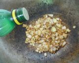 A picture of step 5 of My Hot And Sour Chicken 😉.