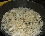 A picture of step 2 of Tsukimi Tororo Soba - Grated Yam and Raw Egg Soba Noodles.