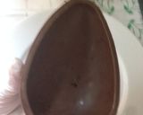 Foto del paso 5 de la receta: Huevos de Pascuas de Chocolate Relleno con Mousse de fresas!!