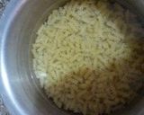 A picture of step 1 of Chicken fusilli Pasta.