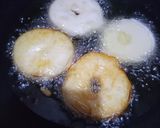 A picture of step 4 of Apple malpua.
