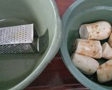 Foto langkah ke 1 dari resep Bakwan Keladi atau Talas.
