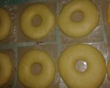 Foto langkah ke 6 dari resep Donat Mama.