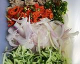 Gambar langkah 1 resipi Kerabu Daging Rebus & Timun.