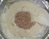 A picture of step 4 of Dates Cake.