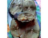 Foto langkah ke 1 dari resep Ikan Tuna Bumbu Rempah Masak Kunyit Ala Mama Eli.