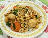 Gambar langkah 6 resipi 👩‍🍳Cendawan Shimeji Tumis Telur.