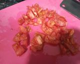 A picture of step 1 of Tomato Tadka Maggi.
