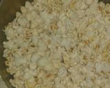 होम मेड पॉपकॉर्न (Homemade popcorn recipe in hindi) रेसिपी चरण 4 फोटो