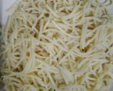 A picture of step 1 of Chicken noodles.