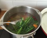 A picture of step 4 of Chinese Celery with Pork Soup.
