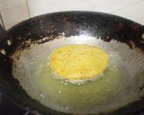 A picture of step 4 of Aloo palak ki kachori.