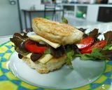 A picture of step 5 of Chicken Oatmeal Burger.