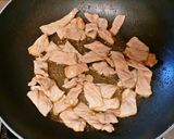 A picture of step 9 of Thai Fried Noodles (Pad Siewe).