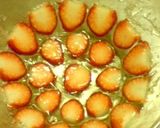 A picture of step 3 of "Strawberry Hill" Yogurt Mousse No. 2.