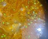 A picture of step 5 of Peas chicken curry.
