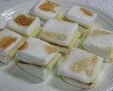 A picture of step 3 of Cheese and Hanpen Sandwiches with Basil Pesto.