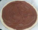 A picture of step 2 of Elisa's Nutella & Caramel Pastry Swirl.