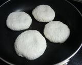 A picture of step 4 of Daikon Radish Mochi with Brown Sugar Filling.