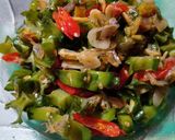 Foto langkah ke 4 dari resep 65. Tumis kecipir pedas.