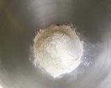 Une image de l'étape 1 de Pâte brisée au rhum et vanille.