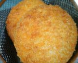 Foto langkah ke 4 dari resep Roti Goreng Strawberry.