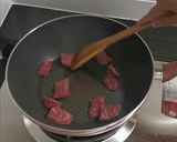 รูปขั้นตอนการทำที่ 1 ของ Beef stroganoff