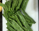 Foto del paso 1 de la receta: Rape a la plancha con puré de judía verde con patatas