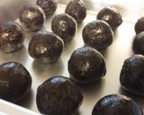 A picture of step 6 of Alee's Oreo Truffles.
