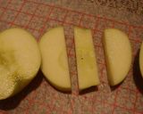 A picture of step 4 of An Easy Way to Cut Apples.