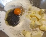 Foto del paso 1 de la receta Pastel de manzanas con streusel de semillas de amapola