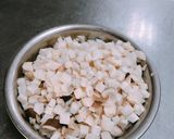 Hình bước làm 1 của món Nấm Bằm Xúc Bánh Đa