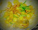 Indian spicy chicken with potato recipe step 3 photo